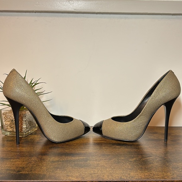 Giuseppe Zanotti Stiletto Pumps - Picture 10 of 12